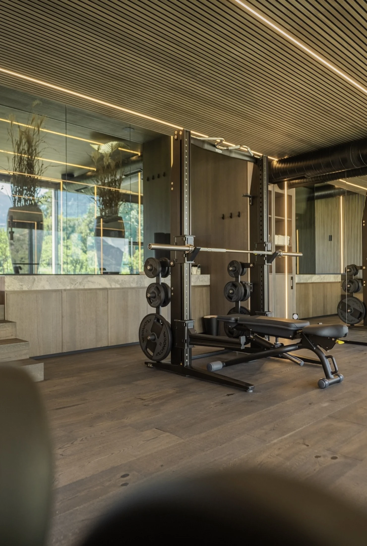FITNESS & YOGA